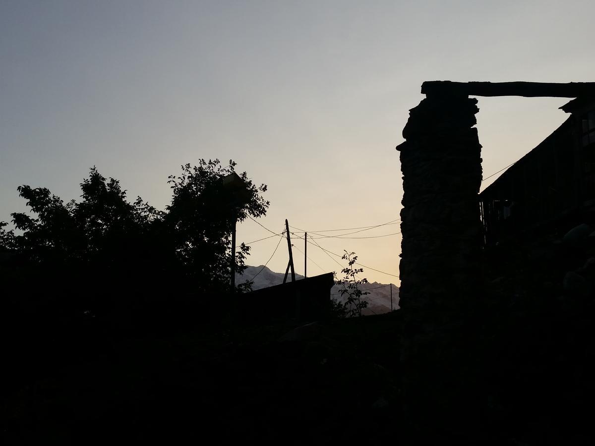 Lagami House Hotel Mestia Exterior photo