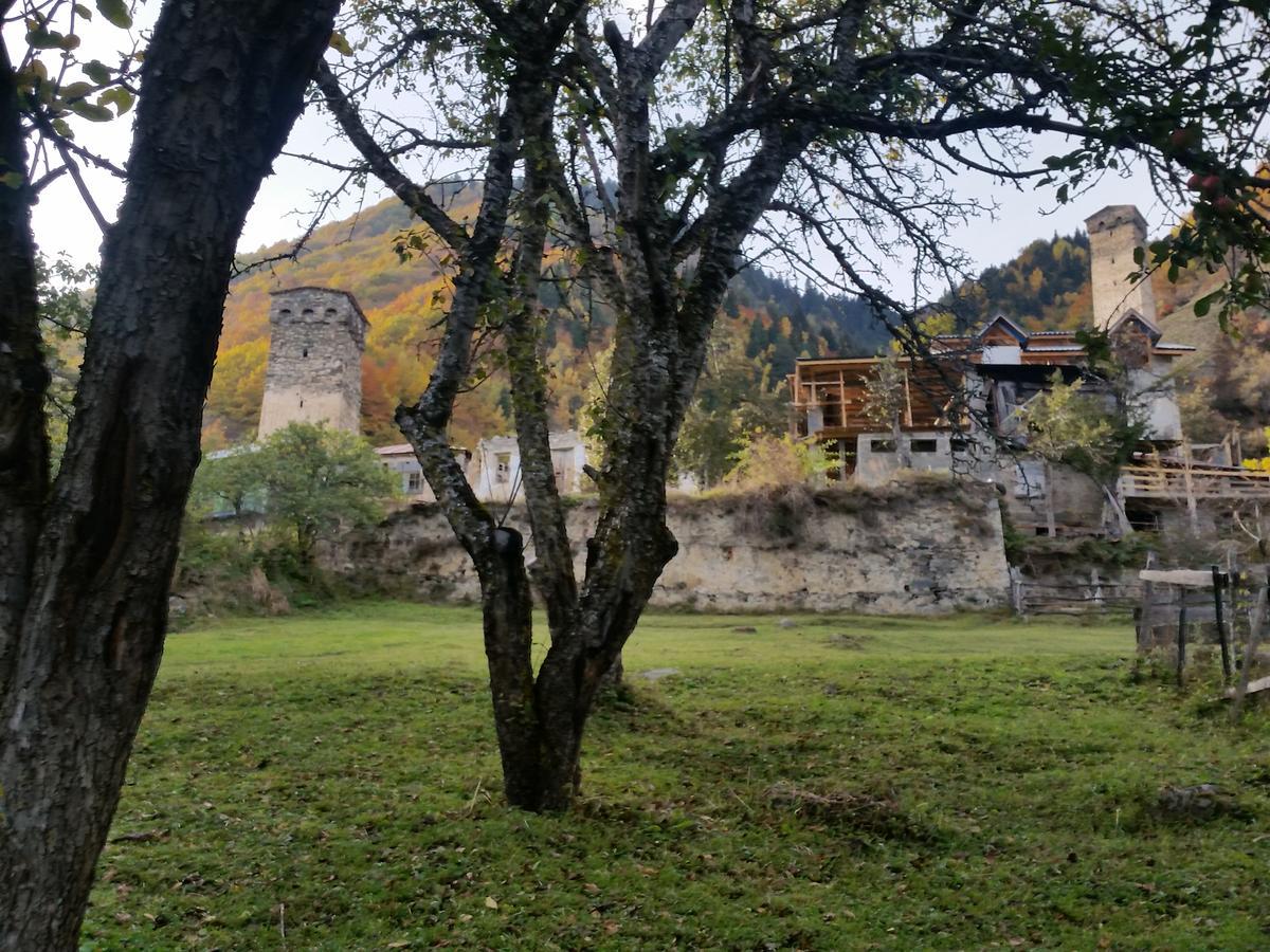 Lagami House Hotel Mestia Exterior photo
